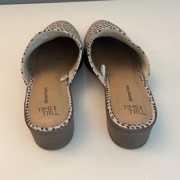 Spotted Mules - Picture 3 of 5